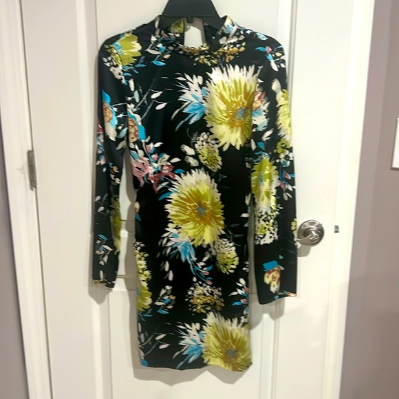 Zara Dresses & Skirts - Zara dress NWOT size small